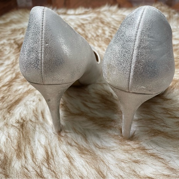 Rock & Republic silver metallic pump - Picture 8 of 10